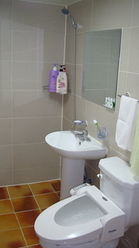 Tomato Guest House Сеул Екстериор снимка